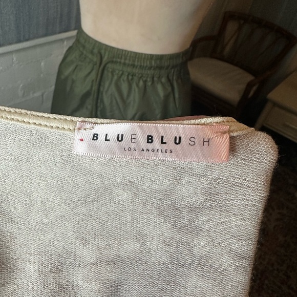 Blue Blush Neutral Tie Dye Oversized Soft Cropped Tee - Picture 7 of 7
